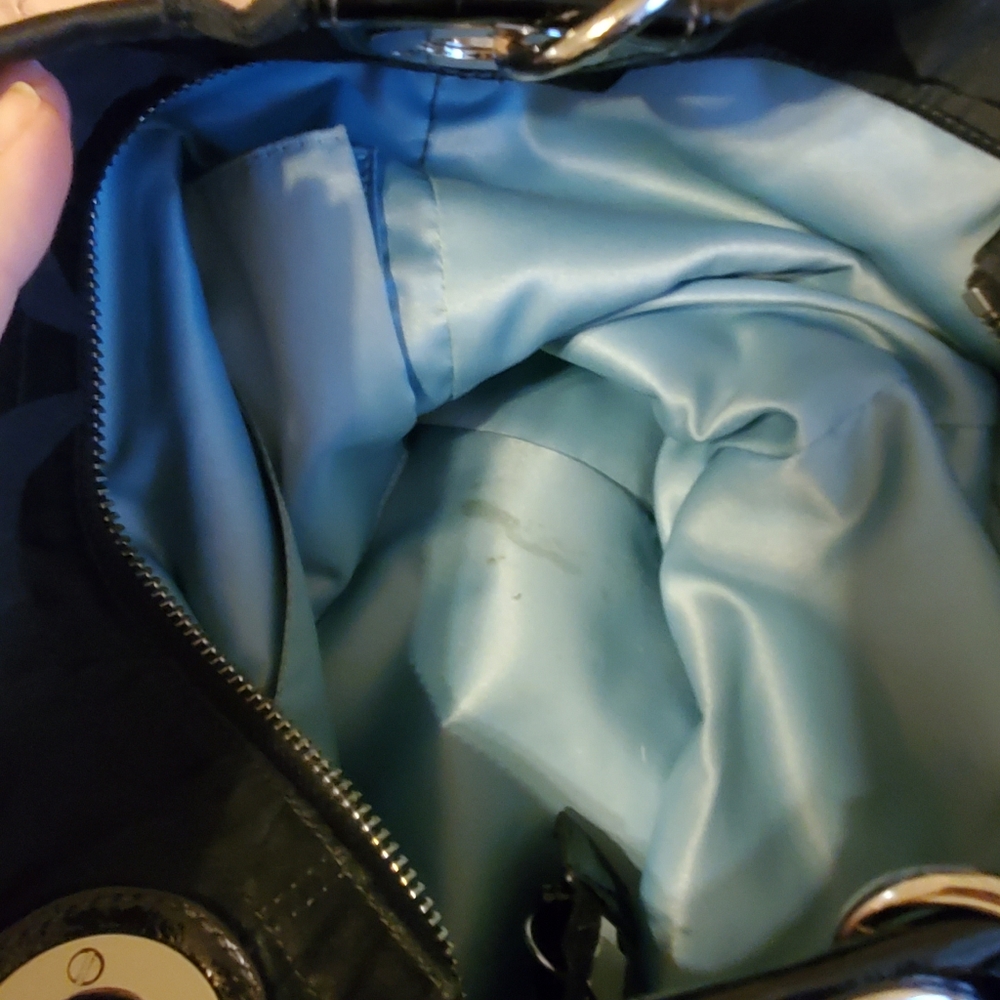 Authentic Coach Purse - Picture 5 of 7